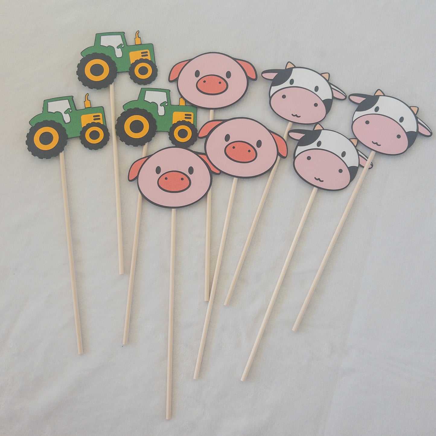 Farm Birthday Party Table Decor Centerpieces