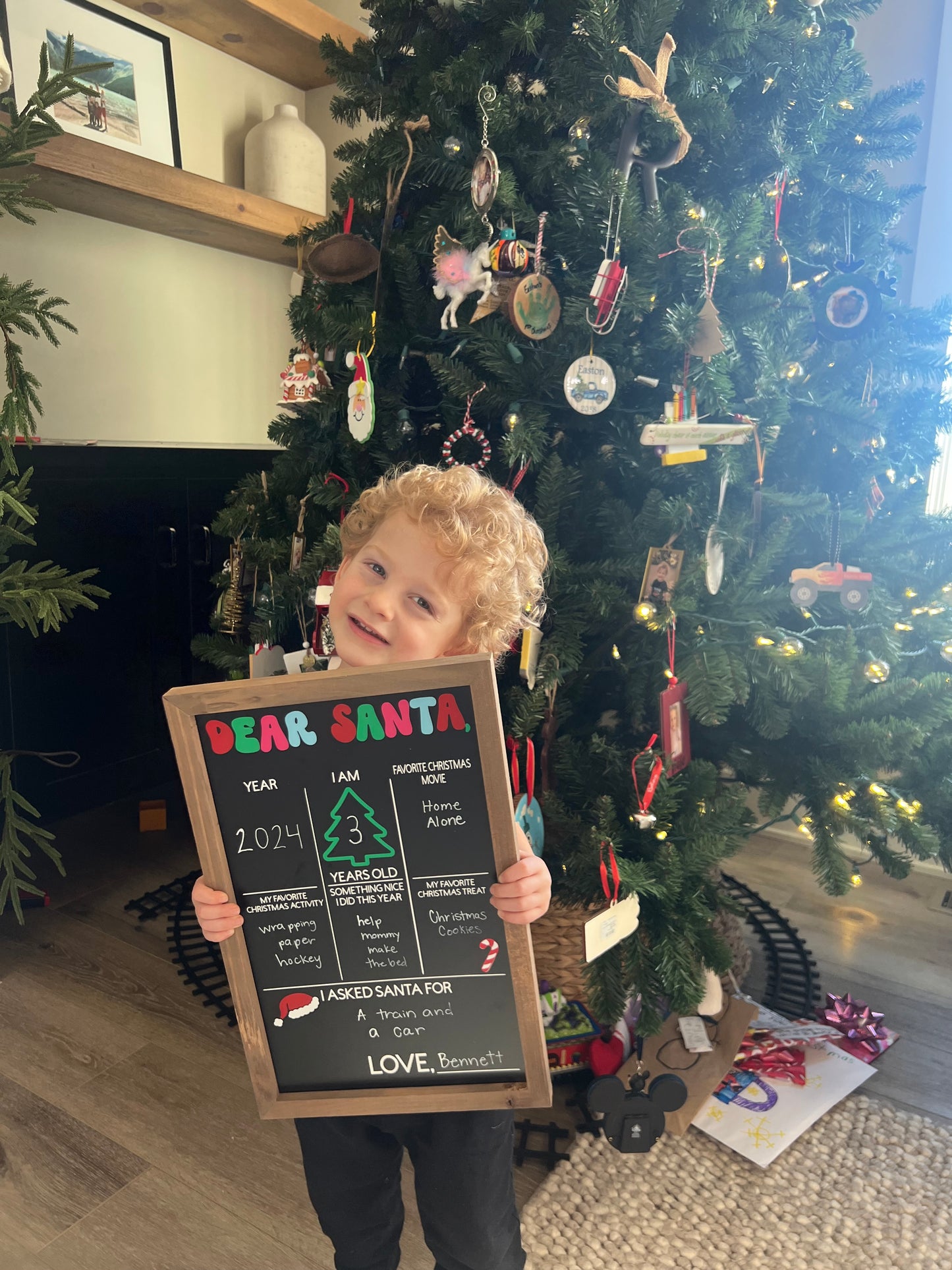 Christmas Memory Chalkboard Sign – Reusable Year After Year
