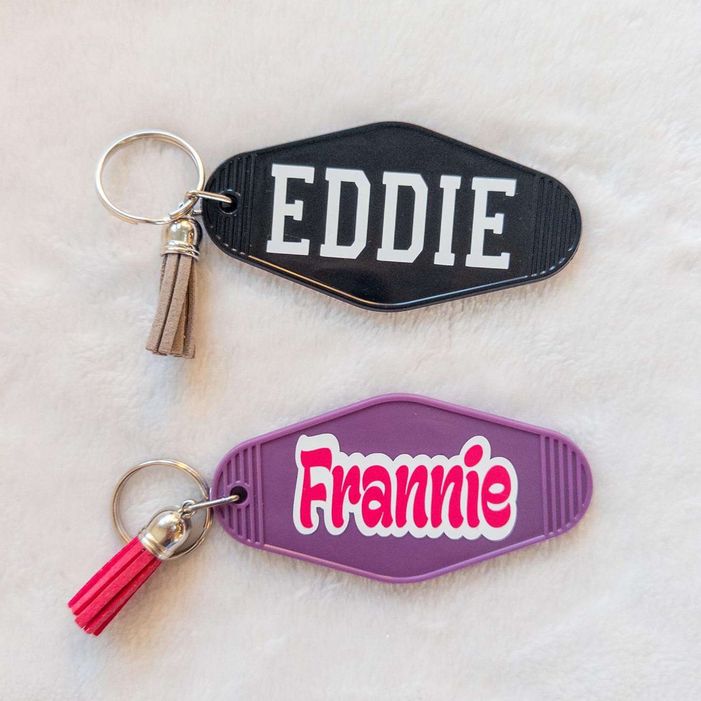 Keychains for Backpacks, Lunch Bags, Teacher Bags, Sports Bags, Car Keys