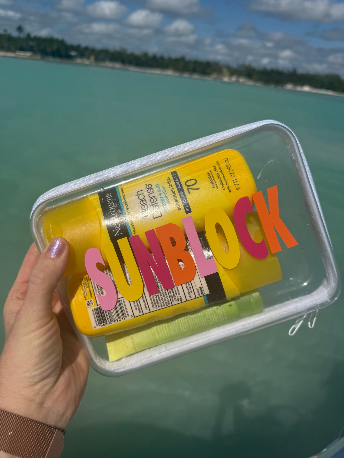 Personalized Sunscreen Holder – Perfect for Travel & Beach Days