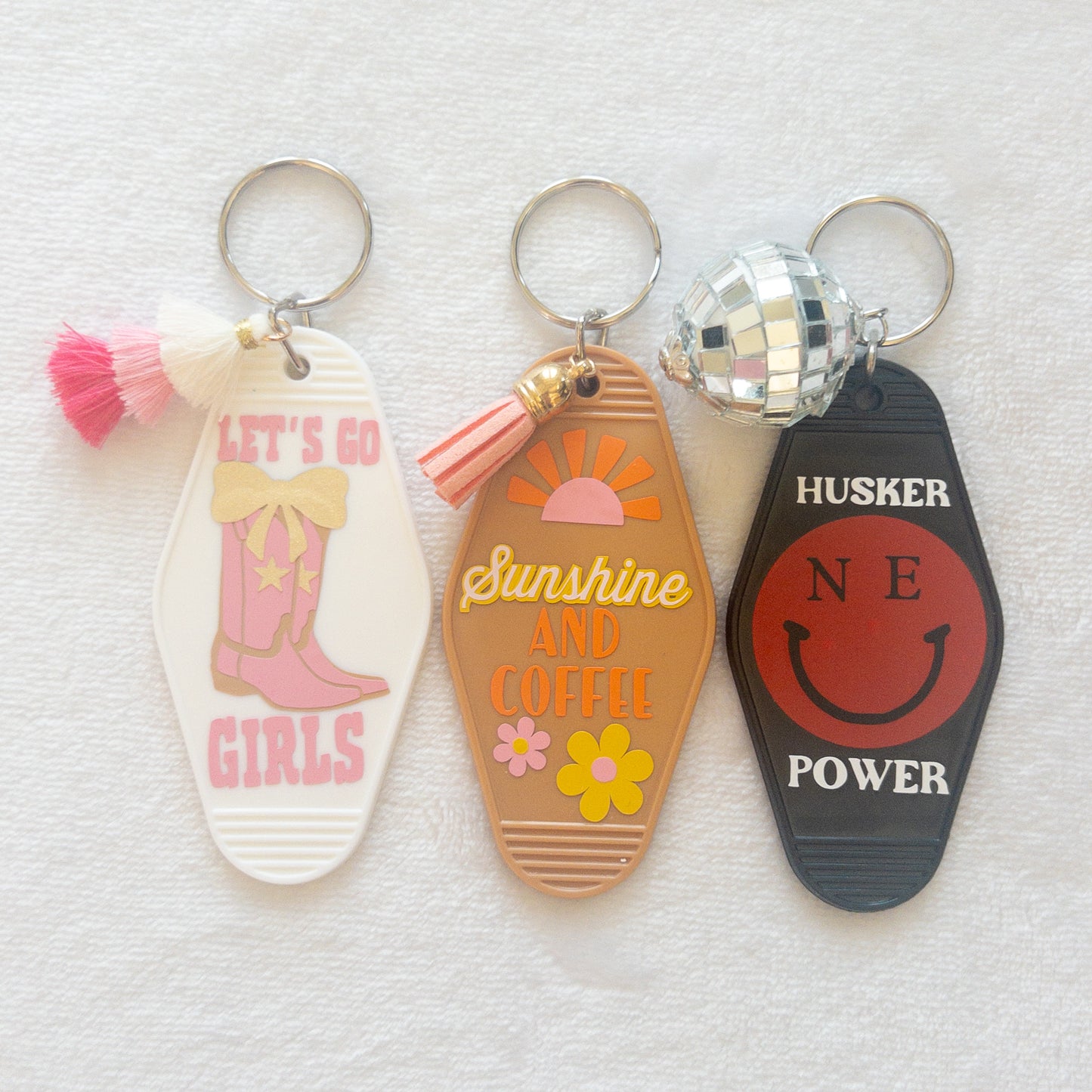 Keychains for Backpacks, Lunch Bags, Teacher Bags, Sports Bags, Car Keys